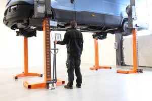 Columna elevadora móvil para 2500kg-12L